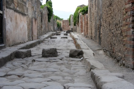 Pompeii-Street alago+wiki